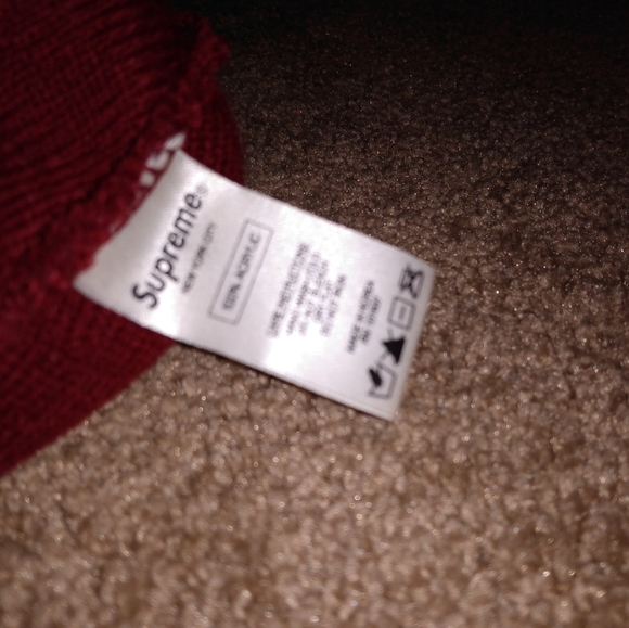 Supreme Grid Beanie - Picture 3 of 3